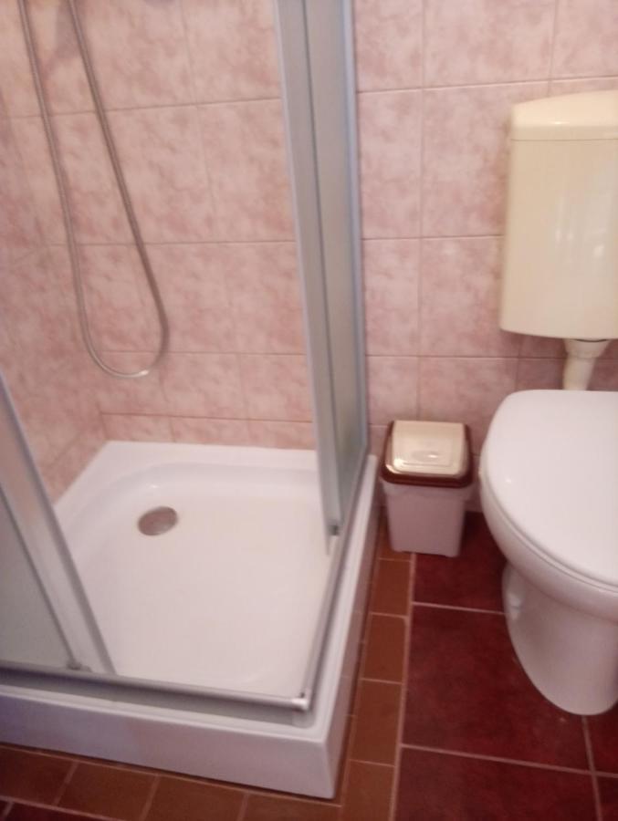 גיולה Liza Apartman מראה חיצוני תמונה